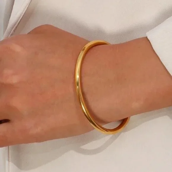 NEW ELEGANT 18K GOLD CUFF BRACELET, NICE BRACELET, CUTE BRACELET - Picture 4 of 7